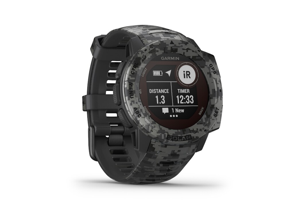 garmin instinct graphite colour smartwatch with silicone band