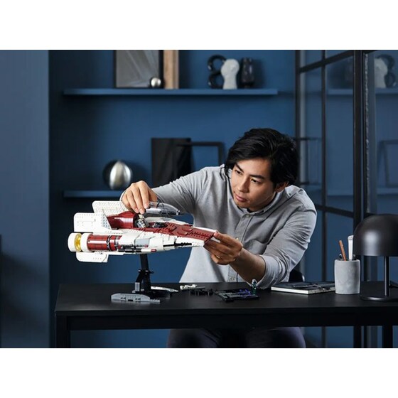 LEGO® Star Wars A-wing Starfighter™ (75275) image 7