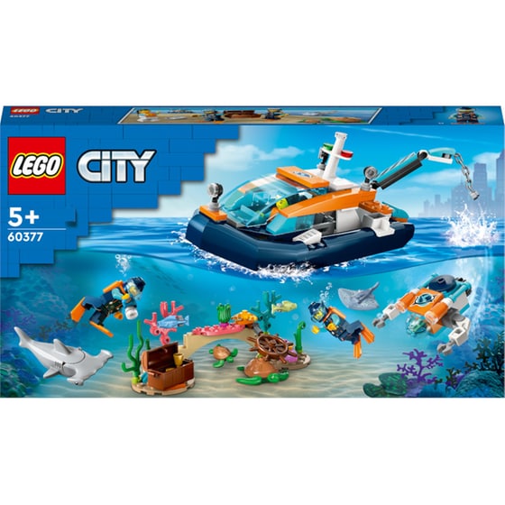 LEGO® City Explorer Diving Boat (60377) image 10