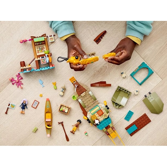 LEGO® Disney Raya And The Last Dragon Boun’s Boat (43185) image 4