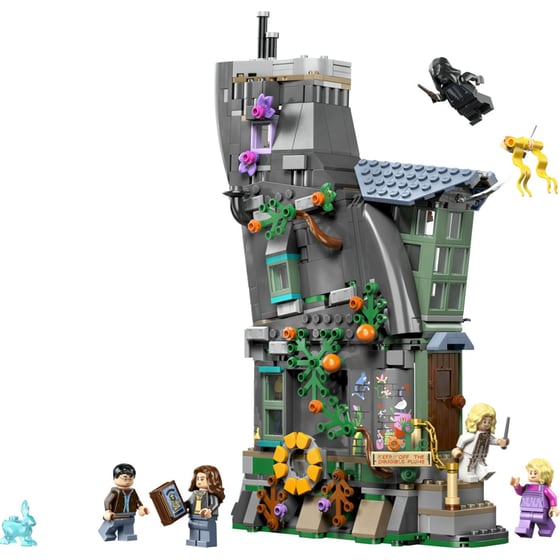 LEGO® Harry Potter Luna Lovegood's House (76467) image 1