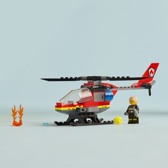 LEGO® City Fire Rescue Helicopter (60411) image 10