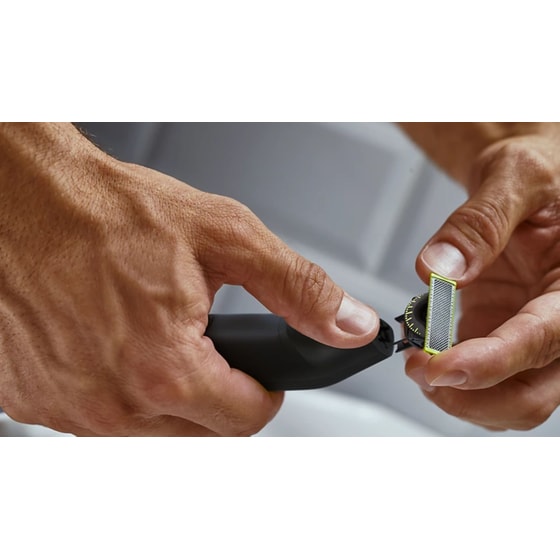 Ξυριστική Μηχανή Philips OneBlade Pro 360 QP6542/15 image 6