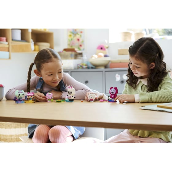 LEGO® Gabby’s Dollhouse: Gabby's Brick-Built Cat Friends (11215) image 5