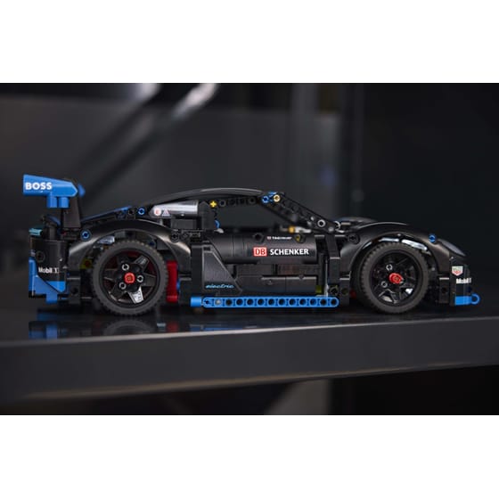 LEGO® Technic Porsche GT4 e-Performance Race Car (42176) image 3