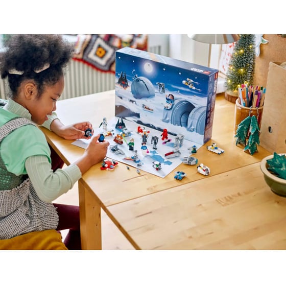 LEGO® Star Wars Advent Calendar 2024 (75395) image 4