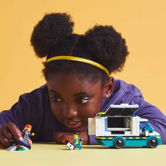 LEGO® City Emergency Ambulance (60451) image 10