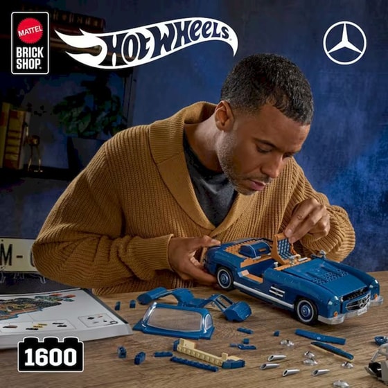 Mattel Hot Wheels Brick Shop Σετ Κατασκευής Premium Series Mercedes-Benz 300 SL 1:12 (1600 Κομμάτια) (HWW25) image 1