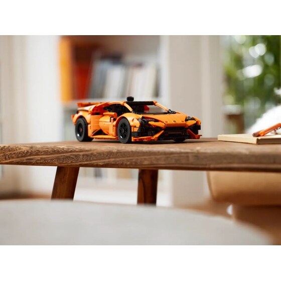 LEGO® Technic Lamborghini Huracán Tecnica Orange (42196) image 7