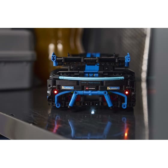 LEGO® Technic Porsche GT4 e-Performance Race Car (42176) image 4