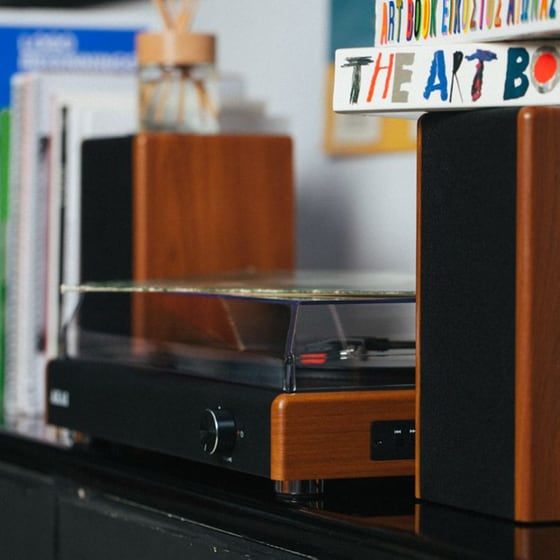 Πικάπ Akai ATT-240SP με Bluetooth image 10