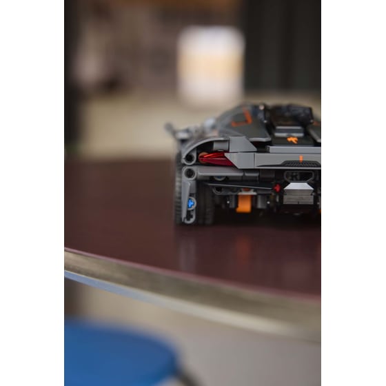LEGO® Technic Koenigsegg Jesko Absolut Grey Hypercar (42173) image 6