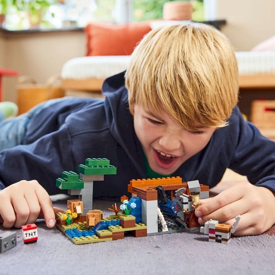 LEGO® Minecraft® H Αποστολή του Αρμαντίλο στο Ορυχείο (21269) image 4