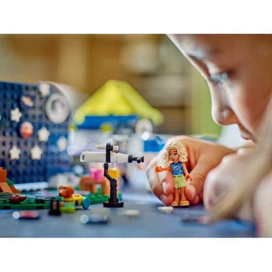 LEGO® Friends Stargazing Camping Vehicle (42603) image 13