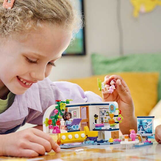 LEGO® Friends Aliya's Room (41740) image 13