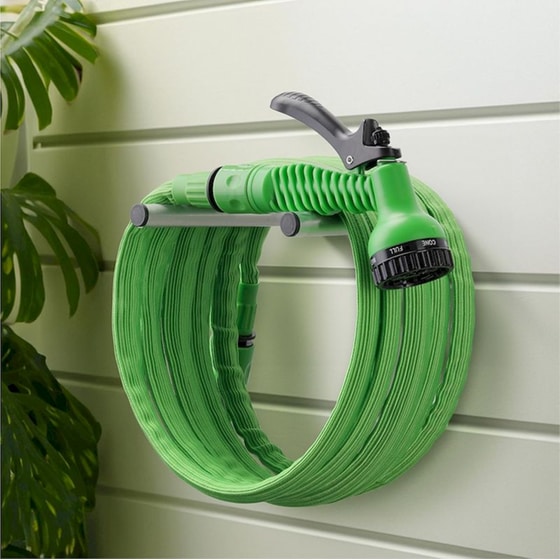 Λάστιχο Ποτίσματος Navaris Flexible Garden Hose Επεκτεινόμενο 3.75 έως 7.5m - Πράσινο image 1