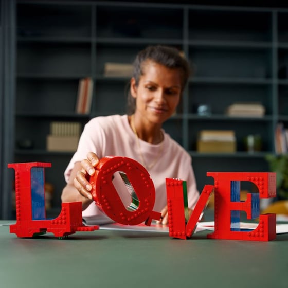 LEGO® Art LOVE (31214) image 6