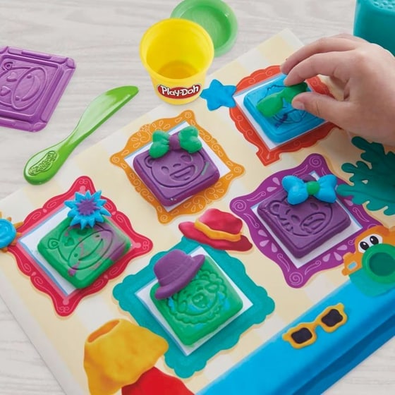 Hasbro Play-Doh Photo Fun Toy Camera Starter Set (G0502) image 5