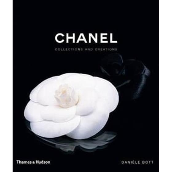 Chanel image 0
