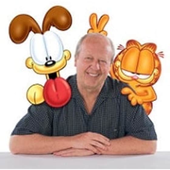 Garfield Hogs the Spotlight image 1