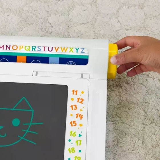 Γραφείο Μαθαίνω & Ζωγραφίζω Fisher-Price Tablet with LCD Screen for Kids image 1