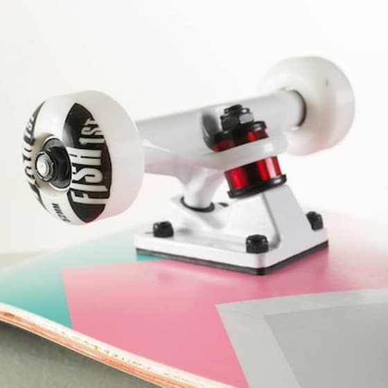 Skateboard 31'' Elegant Fish image 3