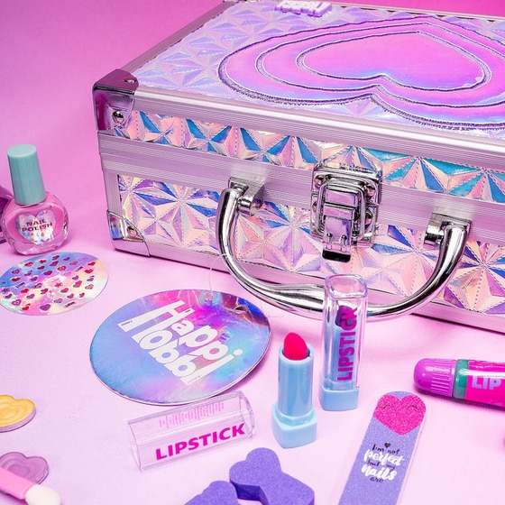Παιχνιδολαμπάδα Happi Hobbi Θήκη Ομορφιάς Sparkle Love με 30 Αξεσουάρ image 4