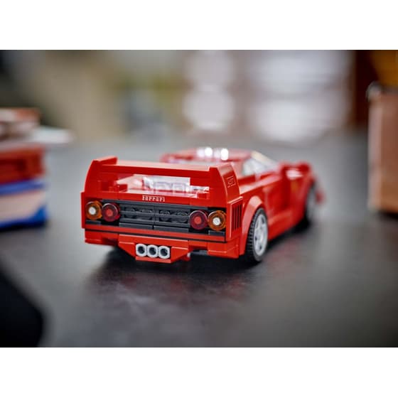 LEGO® Speed Champions Ferrari F40 Supercar (76934) image 10