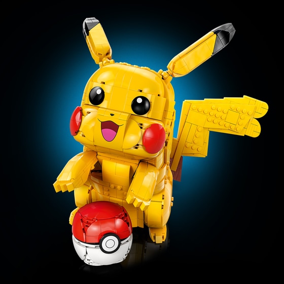 LEGO® Pokémon™ Pikachu and Poké Ball (72152) image 4
