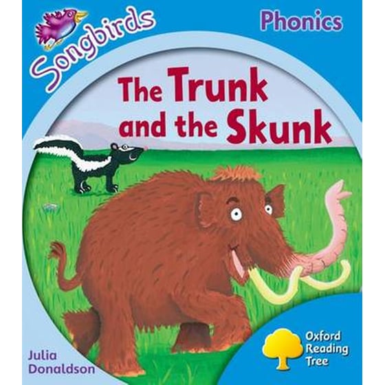 The Oxford Reading Tree Songbirds Phonics- Level 3- The Trunk and the Skunk Level 3 image 0