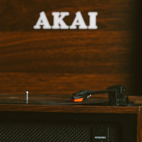 Πικάπ Akai ATT-101 με Bluetooth image 15