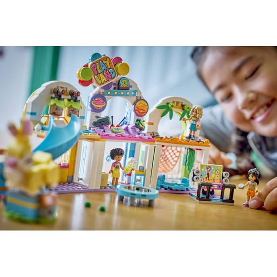 LEGO® Friends Fun Indoor Playground (42686) image 5