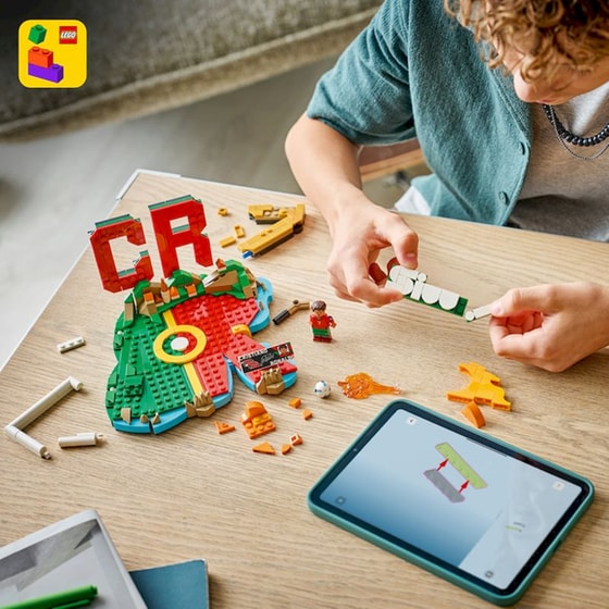 LEGO® Editions Cristiano Ronaldo Οι Καλύτερες Ποδοσφαιρικές Στιγμές (43012) image 8