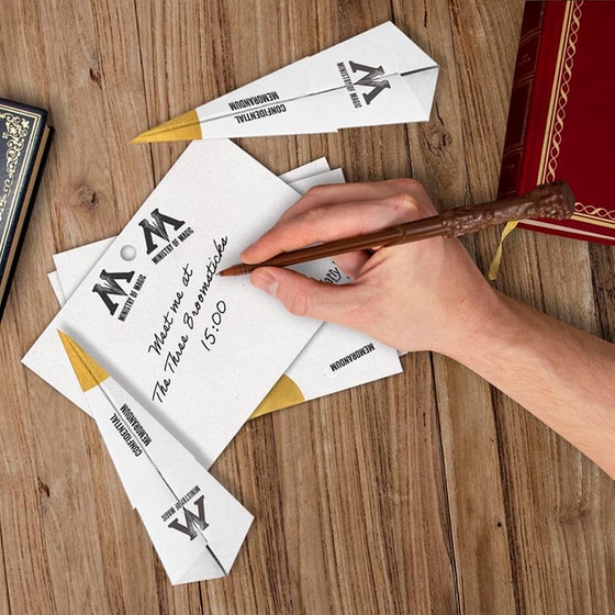 Σετ Σημειωματάριο Blue Sky Studios Harry Potter Interdepartmental Memo & Wand Pen Hogwarts Shield (1 Τεμάχιο) image 3