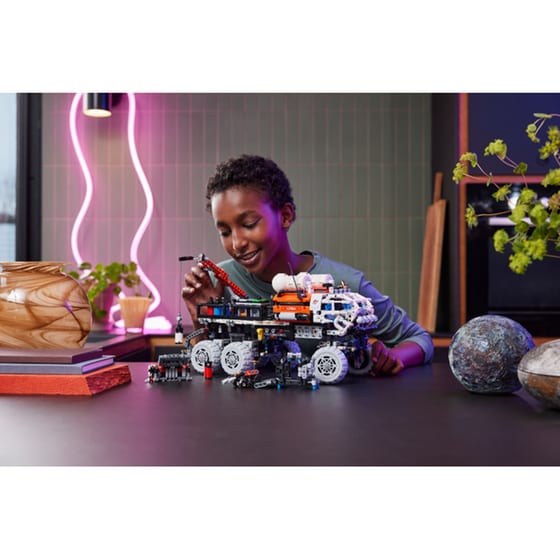 LEGO® Technic Space Mars Crew Exploration Rover (42180) image 6