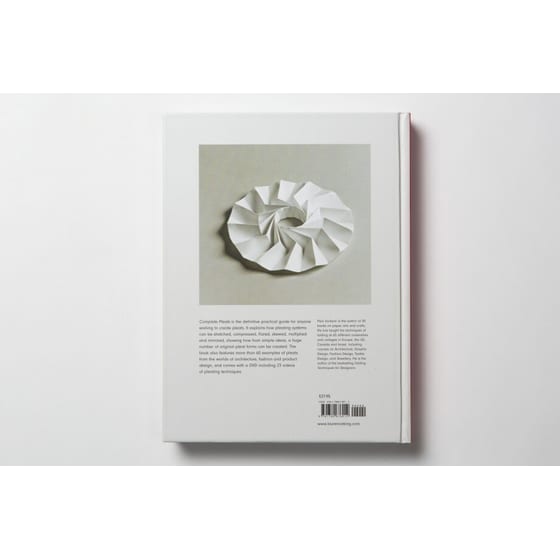 Complete Pleats- Pleating Techniques for Fashion, Architecture and Design image 1