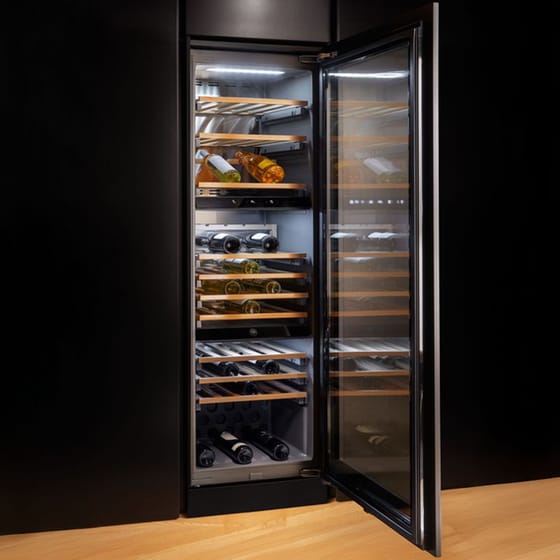 BERTAZZONI RWC177B4TPNP για 88 Μπουκάλια Μαύρο Πλήρως Εντοιχιζόμενος Συντηρητής Κρασιών image 1