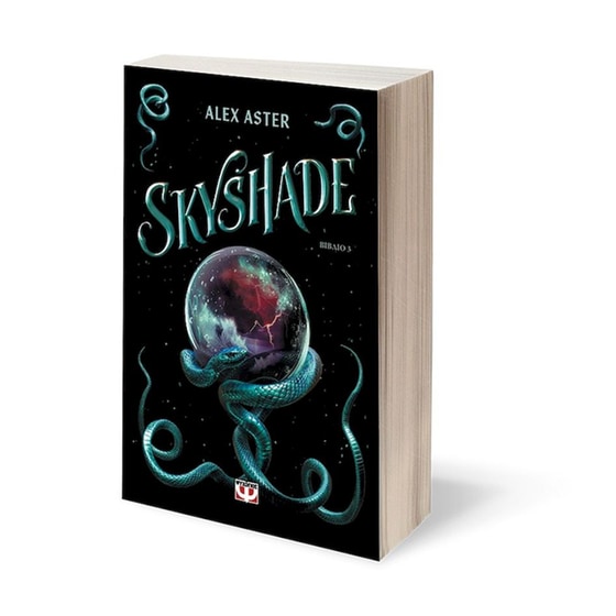 Lightlark 3: Skyshade image 2