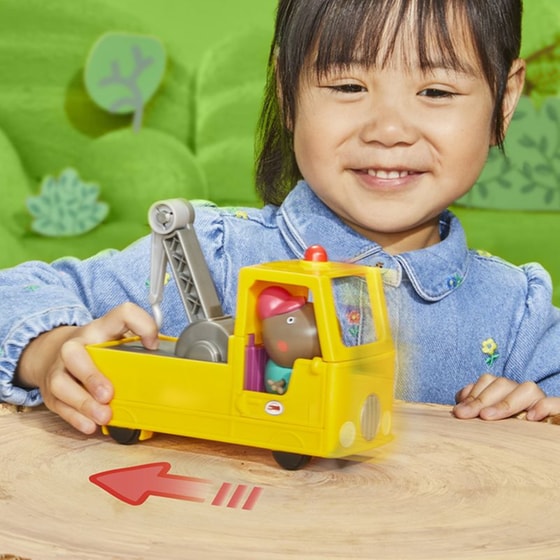 Peppa Pig Granddad Dog's Tow Truck image 7