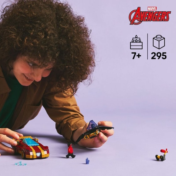 LEGO® Marvel Iron Man Car & Black Panther vs. Red Hulk (76310) image 8
