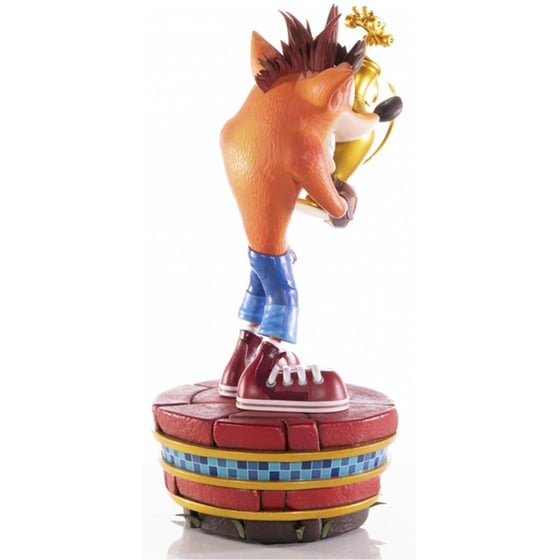Φιγούρα First 4 Figures - Crash Bandicoot - Crash Team Racing Nitro-Fueled - Crash (Winner) Standard Edition image 3