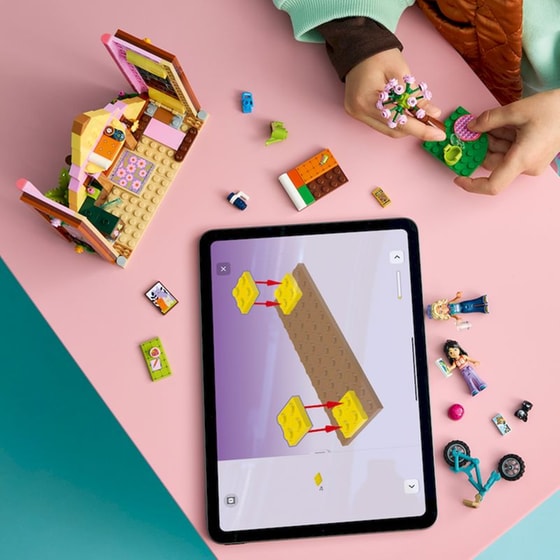 LEGO® Friends Σπιτάκι για Κάμπινγκ στη Φύση με Χλιδή (42682) image 14