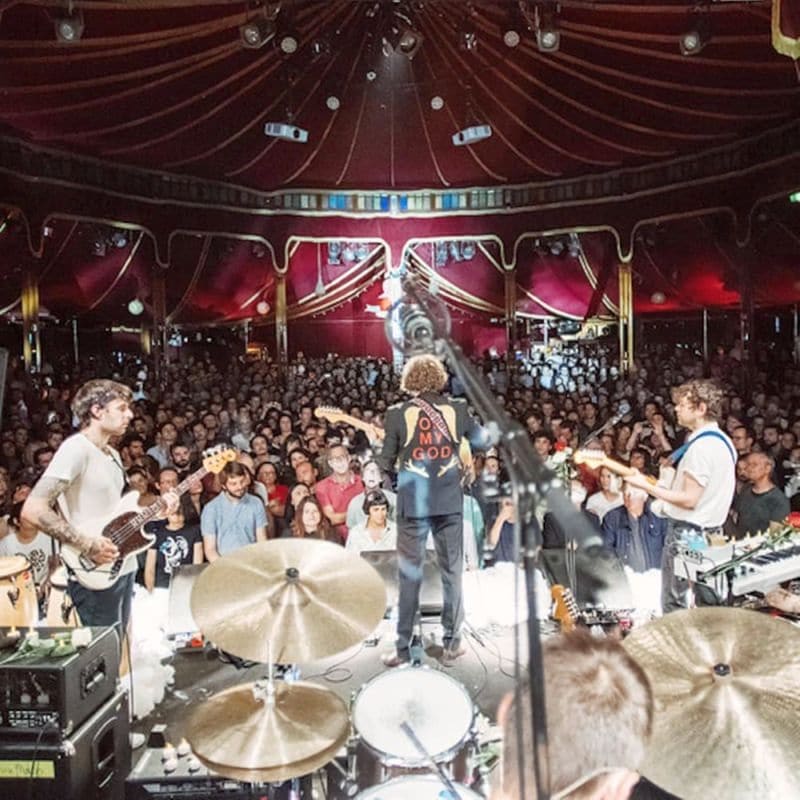 Oh Mon Dieu: Live à Paris