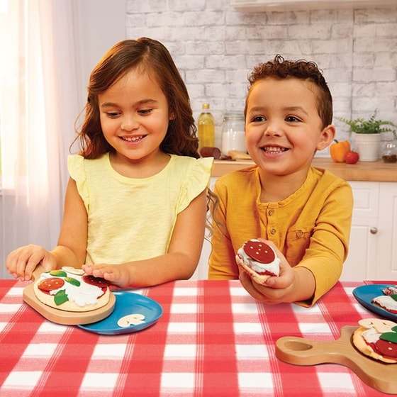 Little Tikes Creative Chefs Pizza Kit image 10
