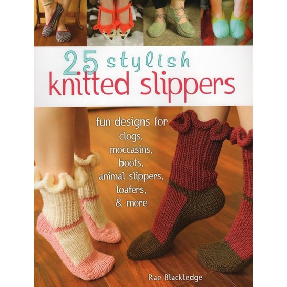 25 Stylish Knitted Slippers image 0