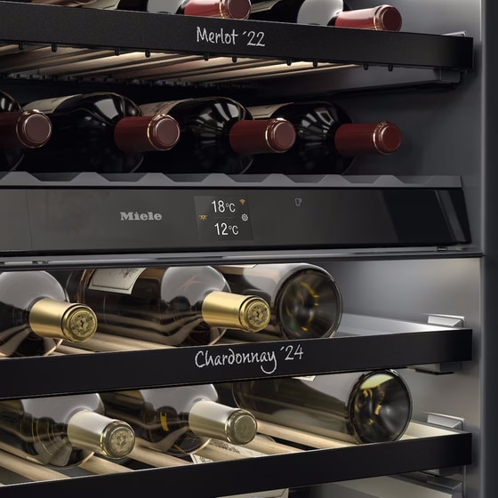 MIELE KWTUS 7074 F για 32 Μπουκάλια Μαύρο Εντοιχιζόμενος Συντηρητής Κρασιών image 2