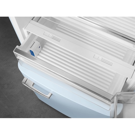 SMEG FAB38RPB5 Total No Frost 481 Lt Pastel Blue Ψυγειοκαταψύκτης image 6