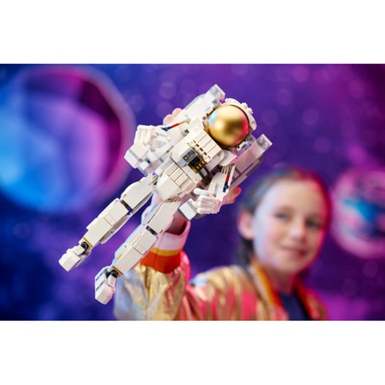 LEGO® Creator Space Astronaut (31152) image 4