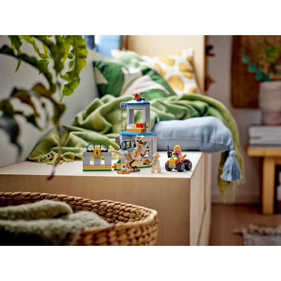 LEGO® Jurassic World Velociraptor Escape (76957) image 5