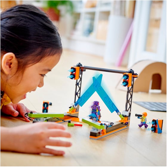 LEGO® City The Blade Stunt Challenge (60340) image 8